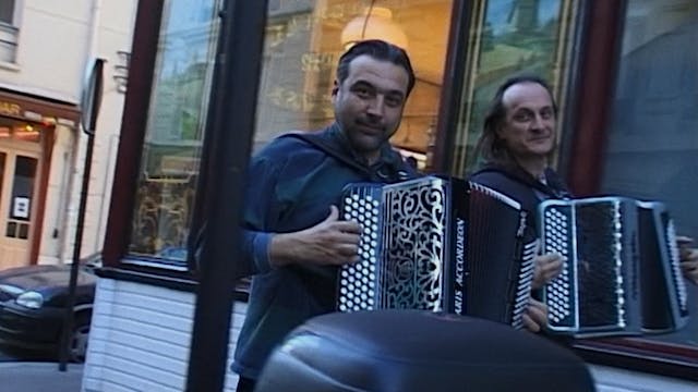 Bread, Painting, Accordion OTTID:1019572