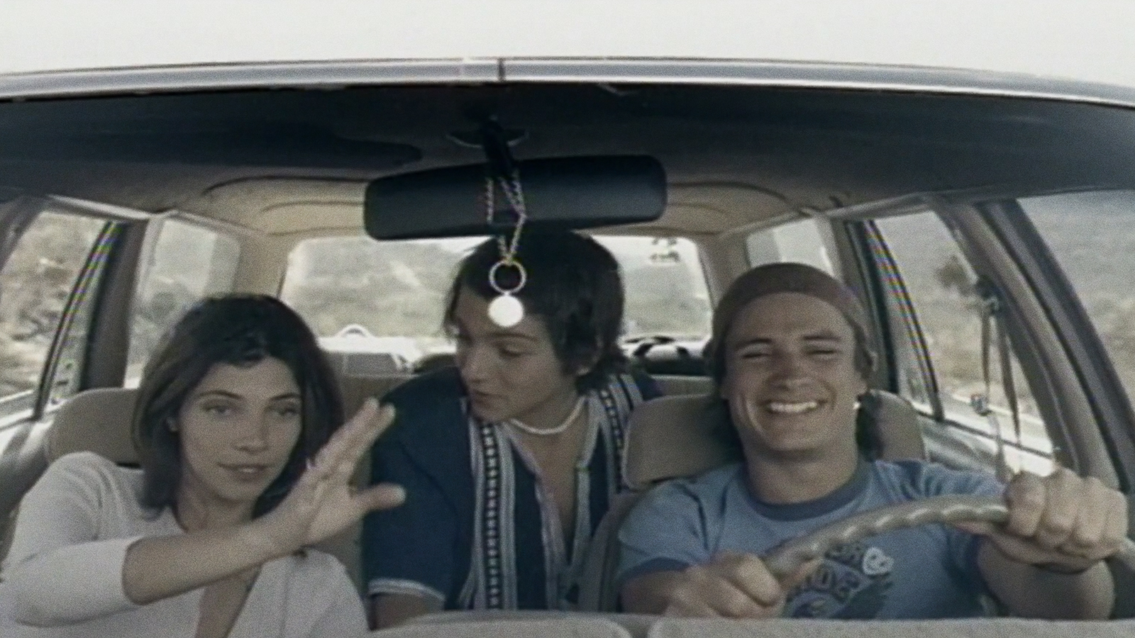 Y TU MAMÁ TAMBIÉN Deleted Scenes: “Manuela,” “Stoned,” and “Whistle”