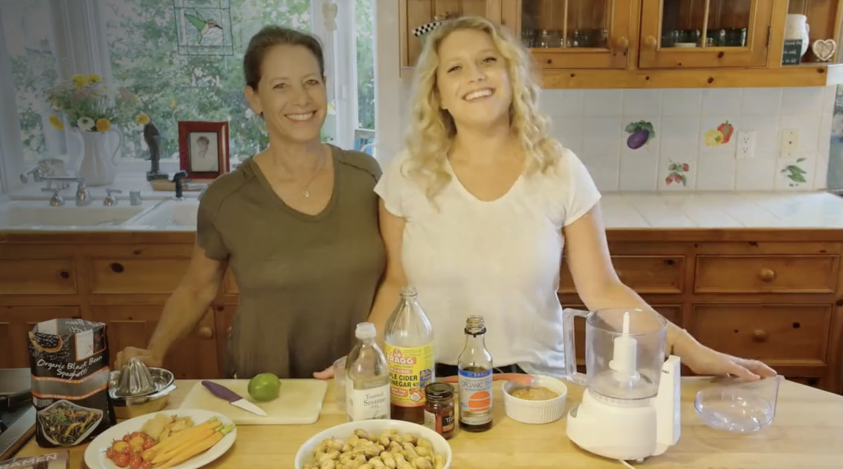 Thai Peanut Sauce (gluten free and vegan)