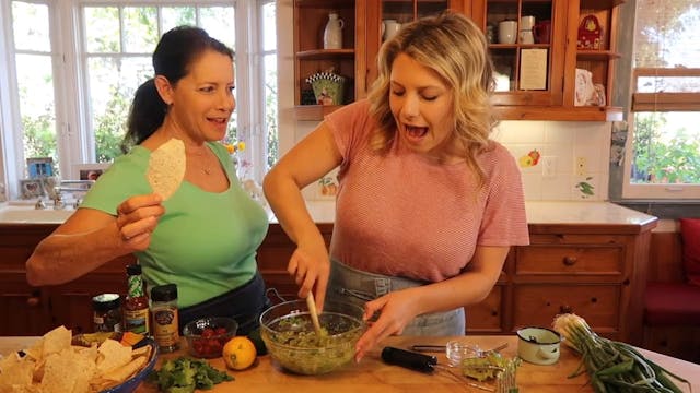 Simple Homemade Guacamole Recipe Easy...