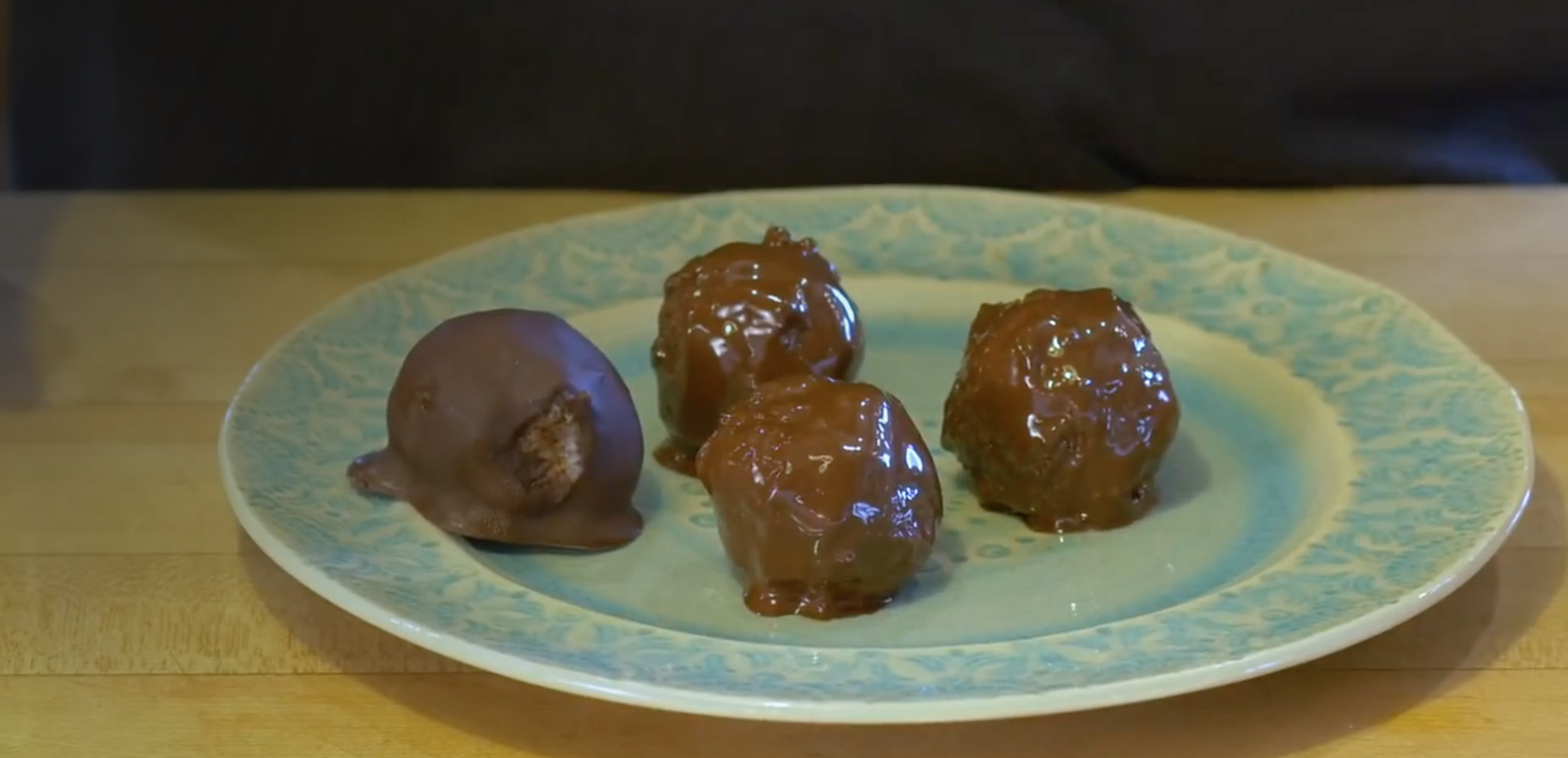 No Bake Coconut Squares (Gluten Free & Vegan)