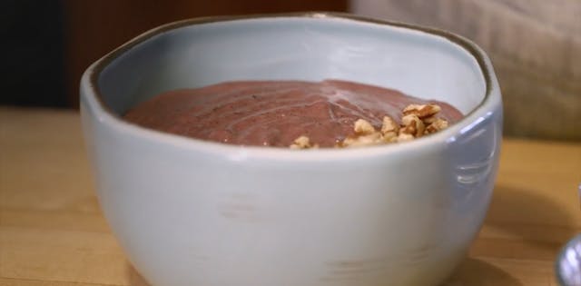 Homemade Acai Bowl (gluten free and d...