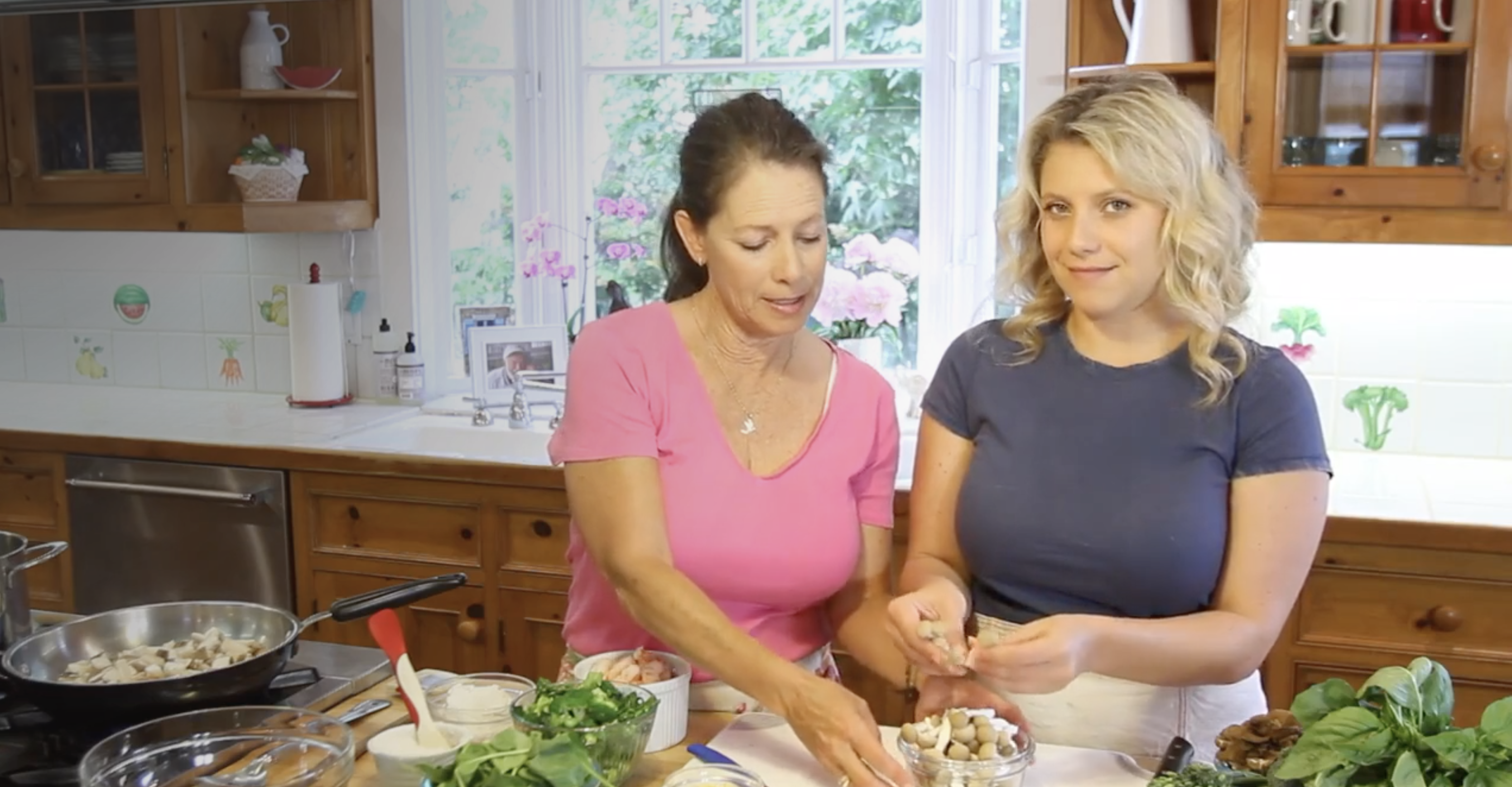 Shrimp Pad Thai (Gluten Free & Dairy Free)