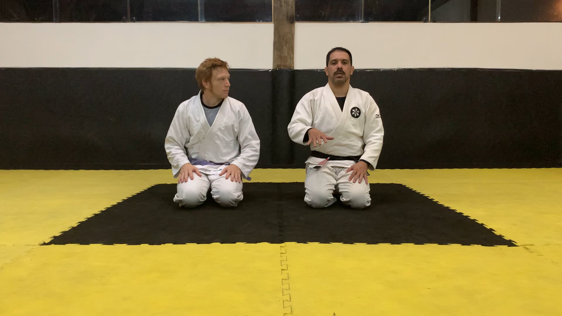 Gustavo passagem de meia guarda com finalização