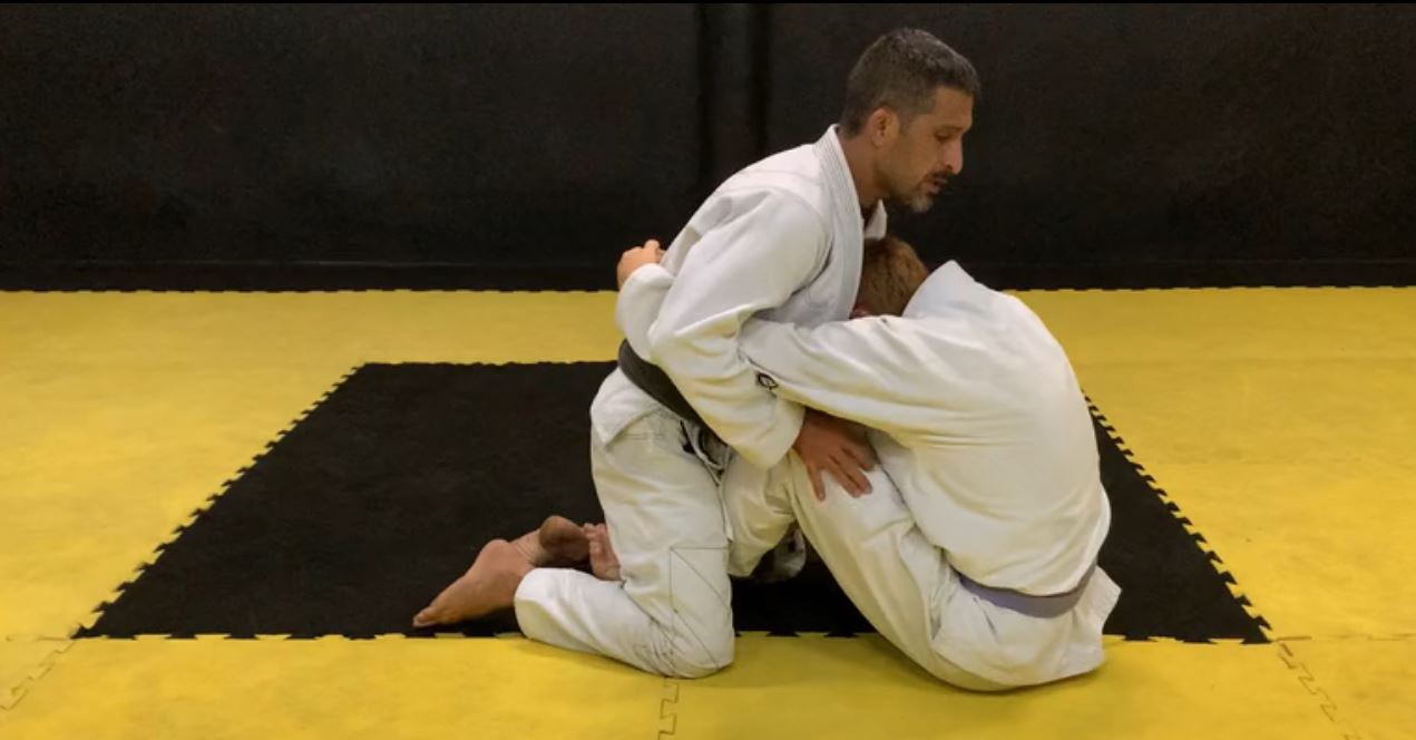Passing the butterfly guard