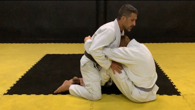 Passing the butterfly guard