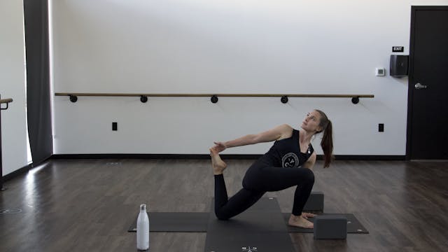 Bonus Day 1 and 6: Full Body Stretch