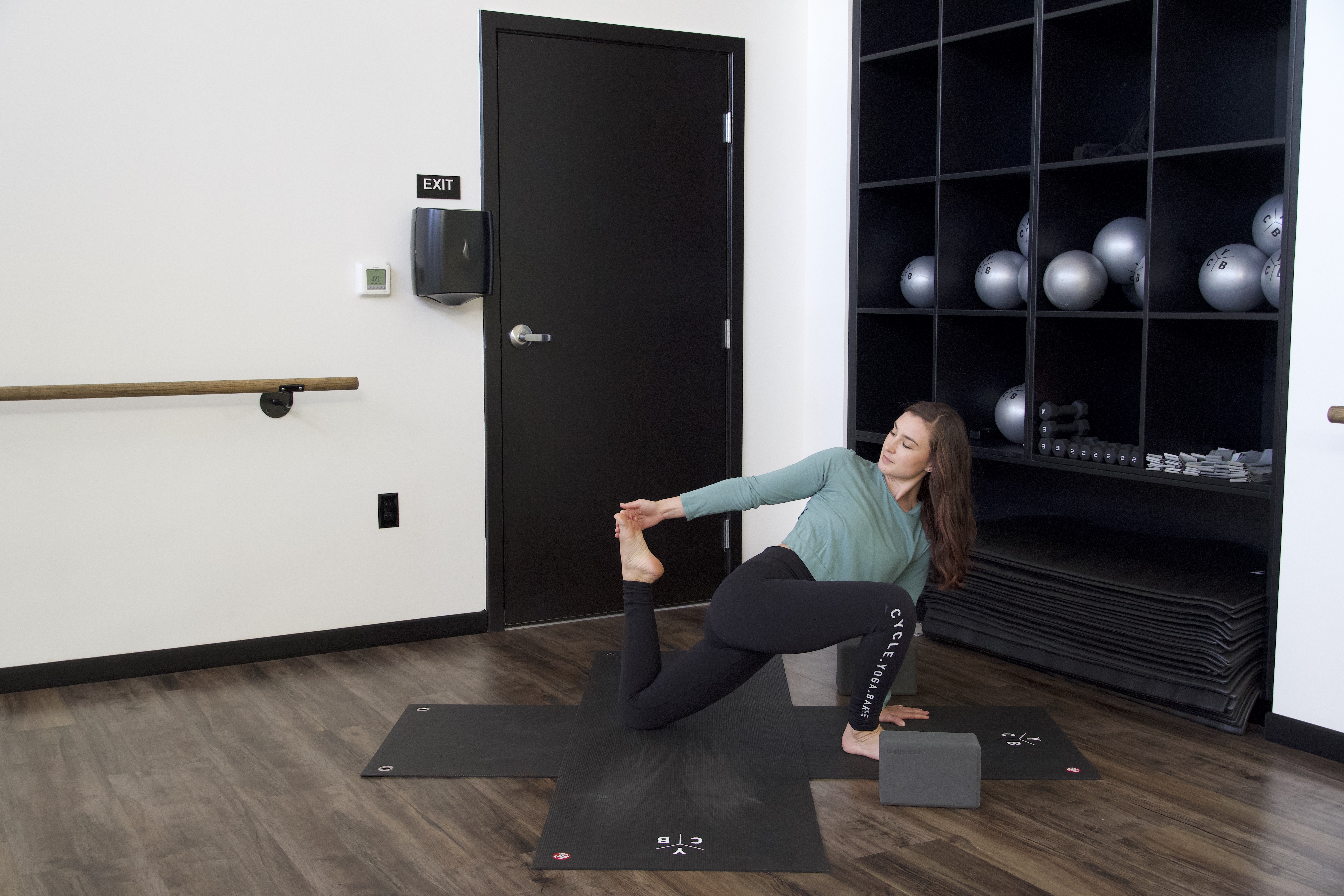 Bonus Day 4: Lower Body Stretch 10