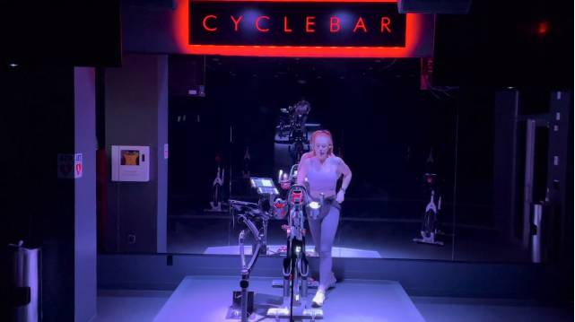 Deavonnie - Classic 45 Min - Friday Happy Hour