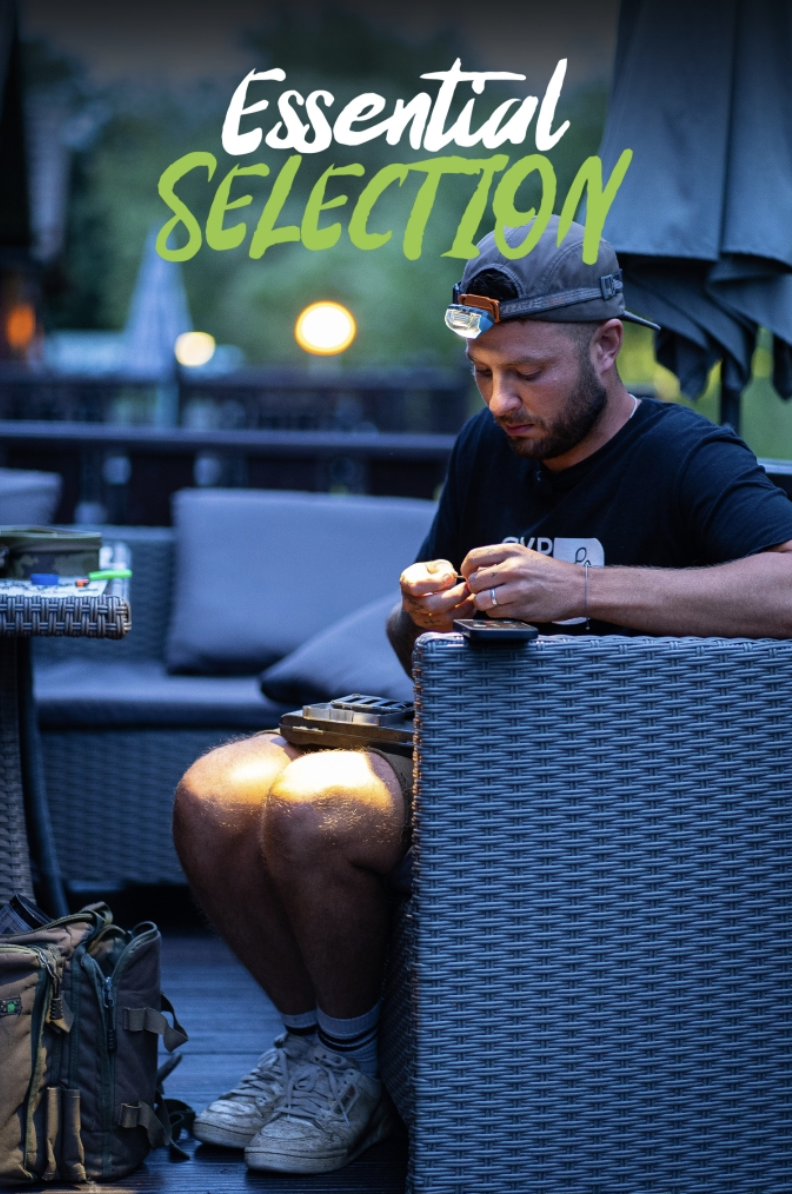 Elliott Gray | Essential Selection