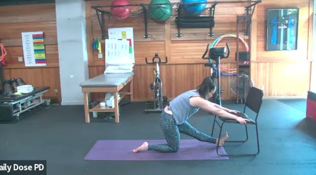Yoga with Josie: Turning & Reaching (...