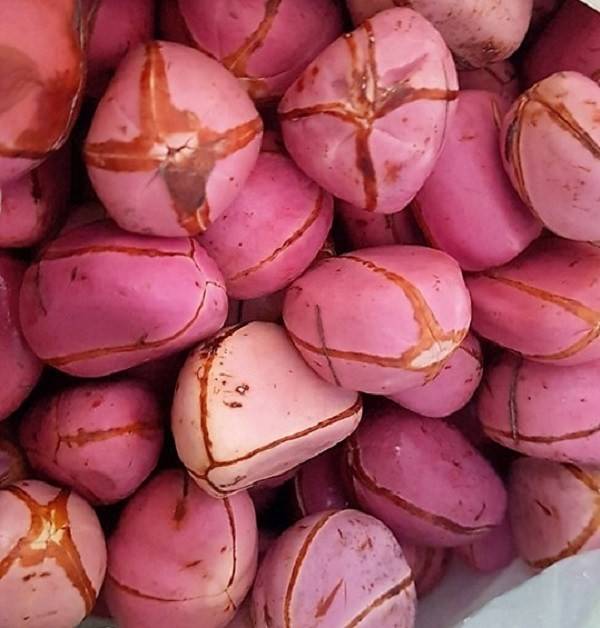 ABOUT DIVINATION WITH OBI ABATÁ