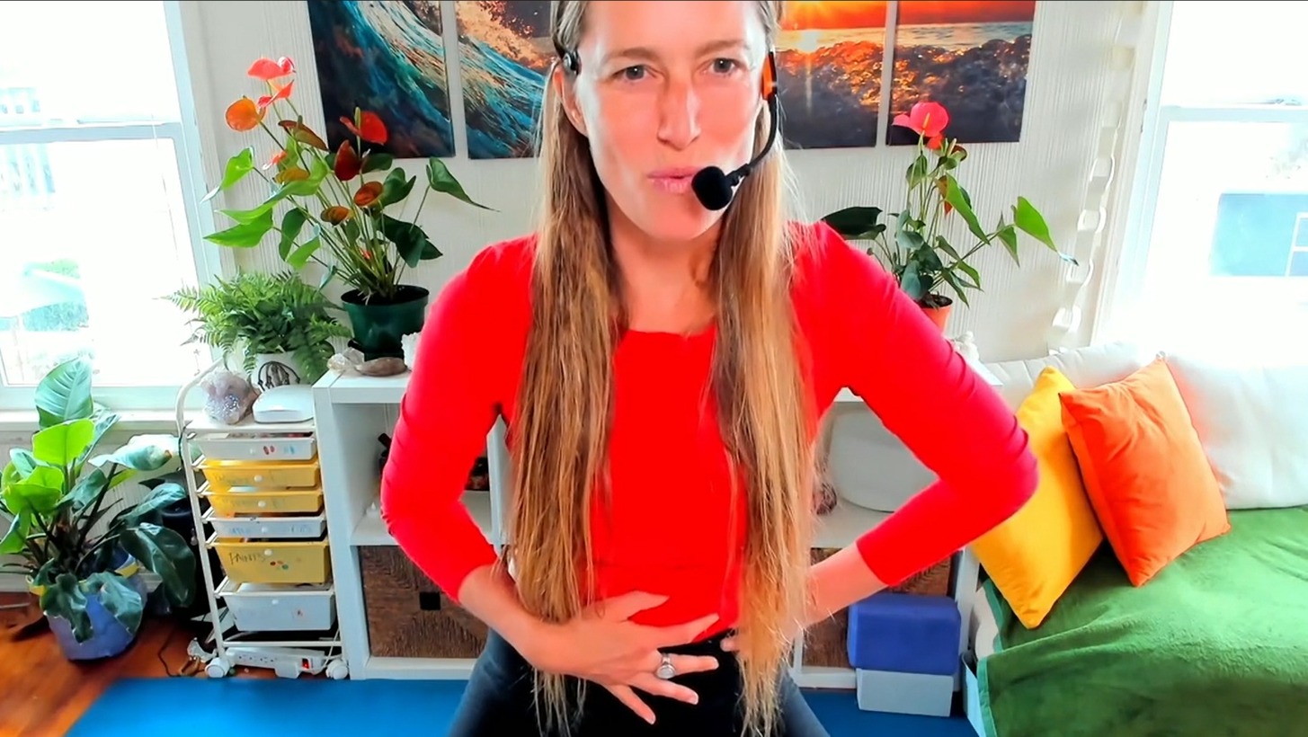 “Allow Your Movement to Emerge” Solar Plexus & Breath