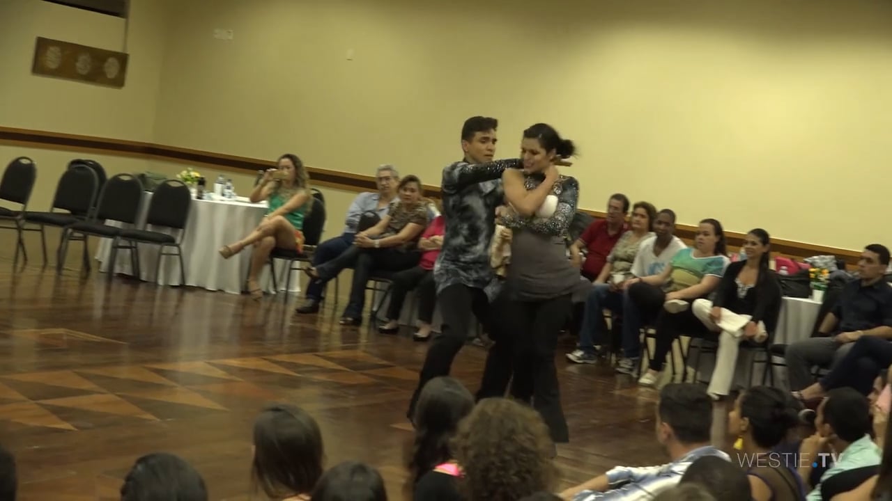 2016-BO-09 Pro's Routine Show