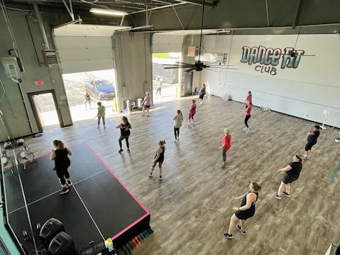 Dance Fit + Lift Fit (2) with Lisa an...