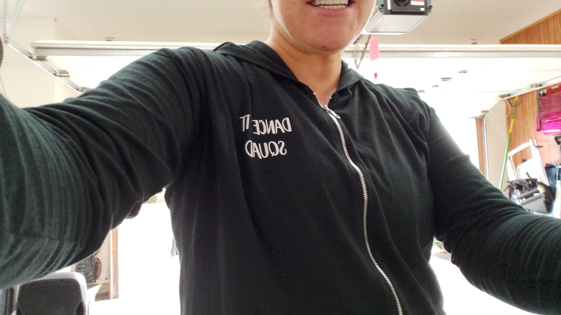 Part 1: Garage Class w/ Erin, Jala, Lisa (weights between songs) - 11/15/20  