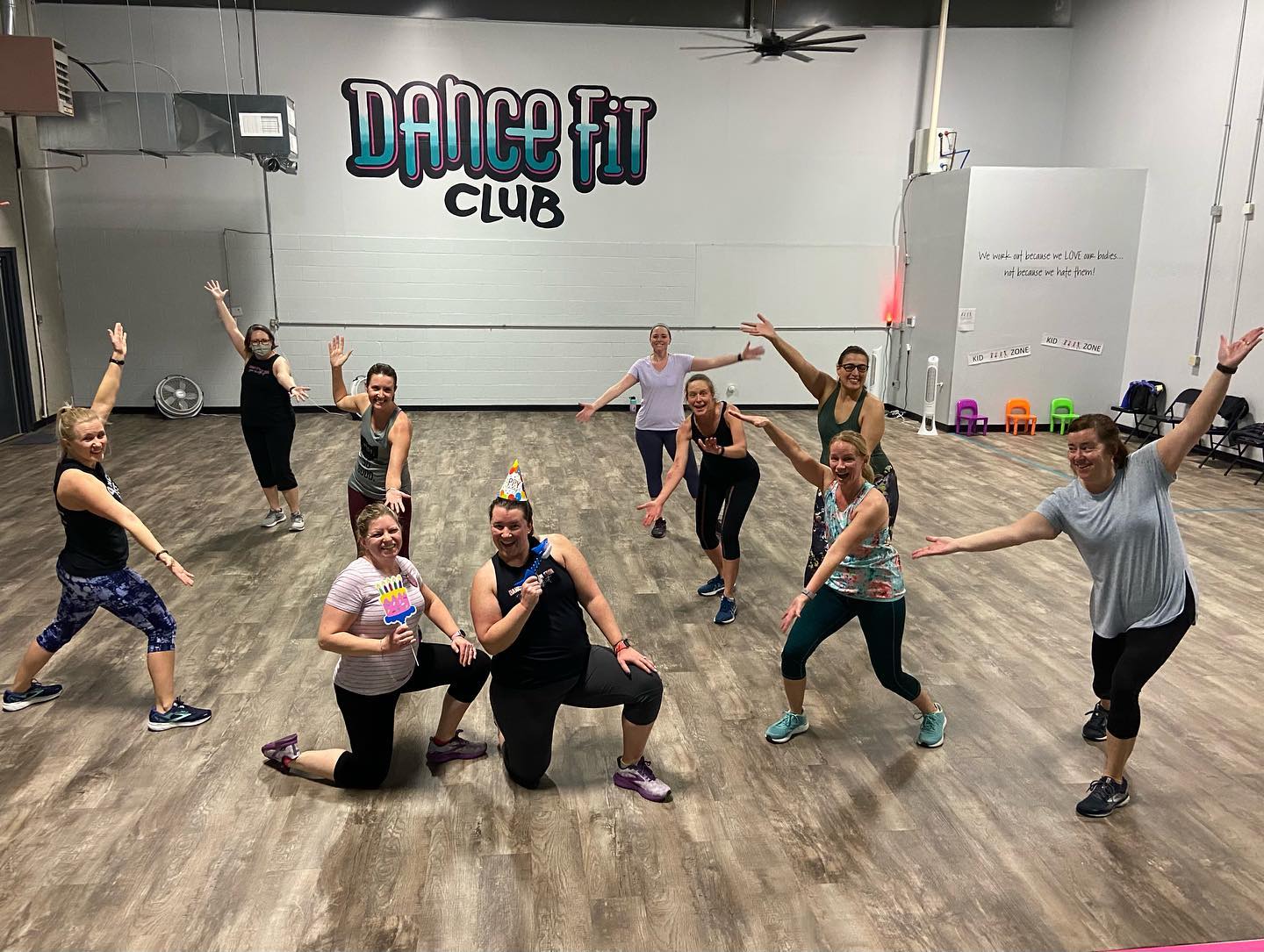 Dance Fit w/Sarah (birthday!) 03.02.22 05:30a
