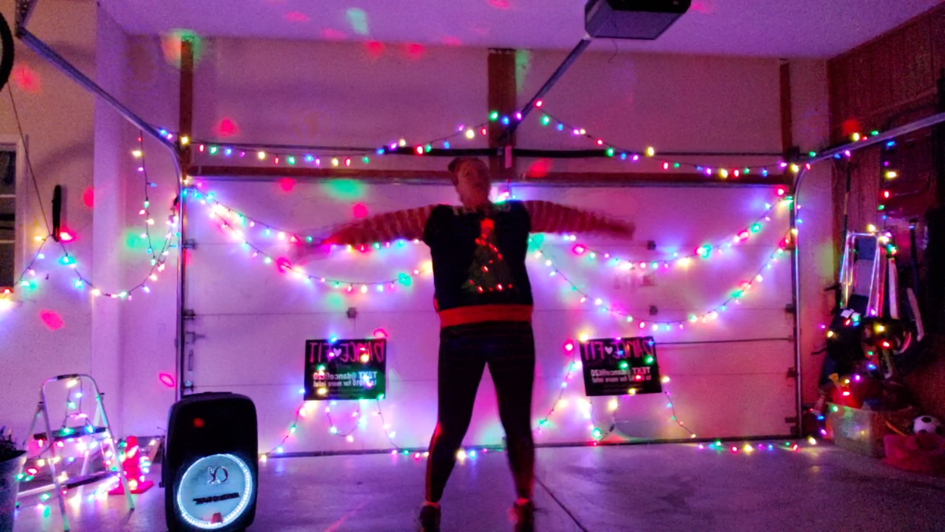 CHRISTMAS Biceps & Shoulder Press & Jumping Jacks - "Carnival Xmas Edition"