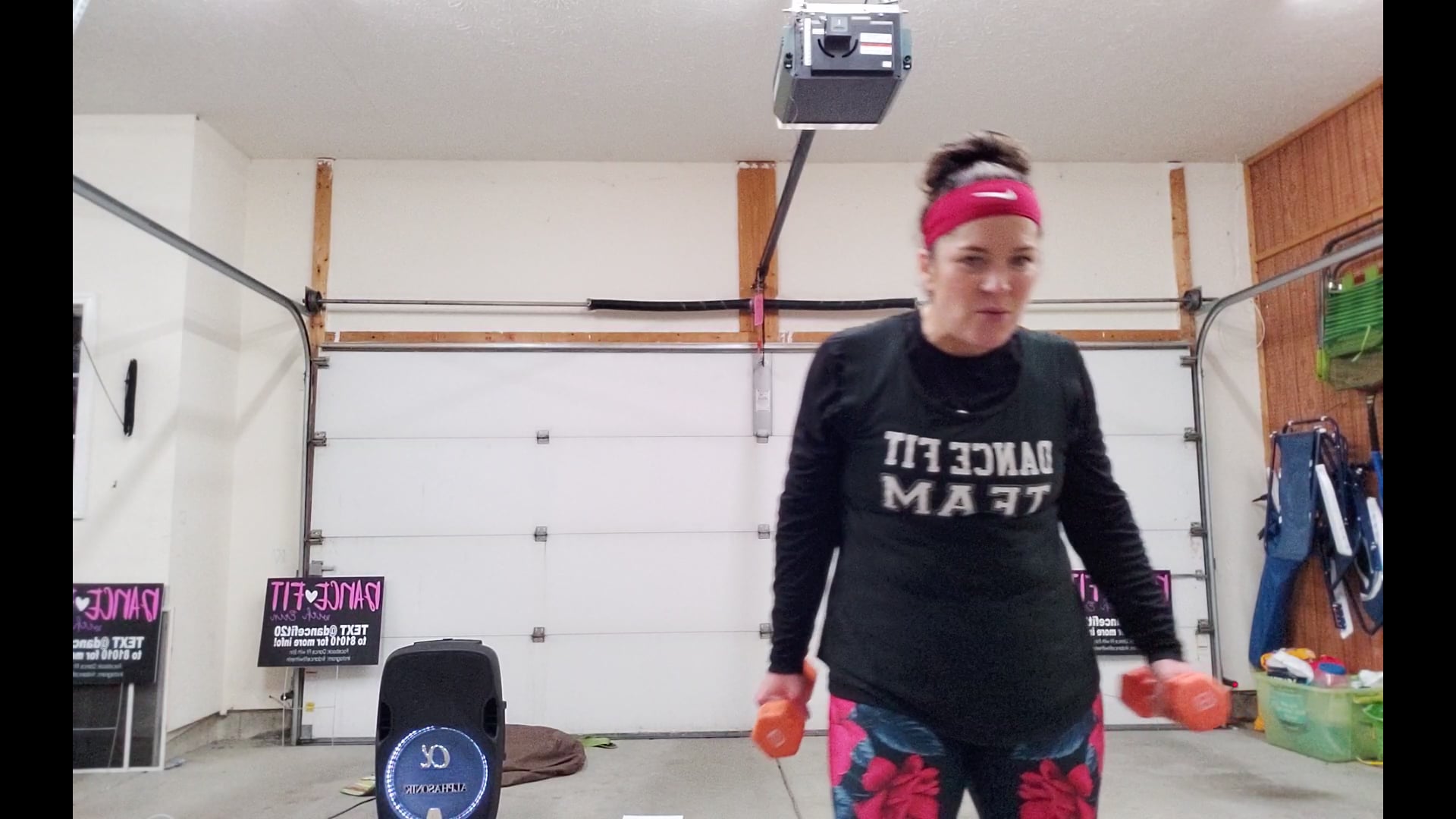 "Lose Control" by Missy Elliot (TEMPO SINGLE DEADLIFT/GLUTE BRIDGE/CHEST PRESS)