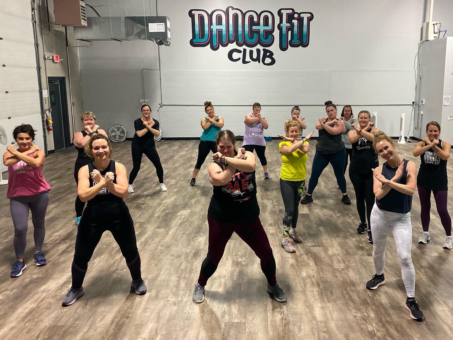Dance Fit + Lift Fit(6) w/ Abby @6:00 3/8/22