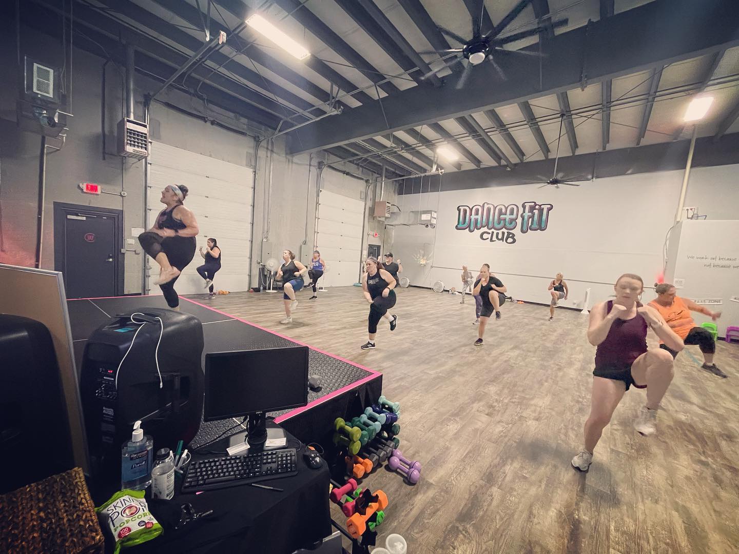 Dance Fit + Lifting (b/t songs) w/ ERIN & MORE @ 6pm - 9/20/22