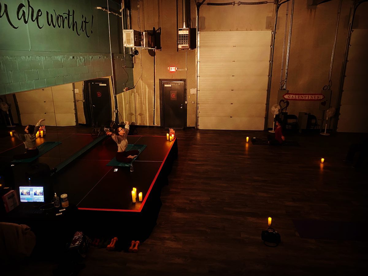 Candlelight Flow w/ Kellee @ 7:30 4/11/22