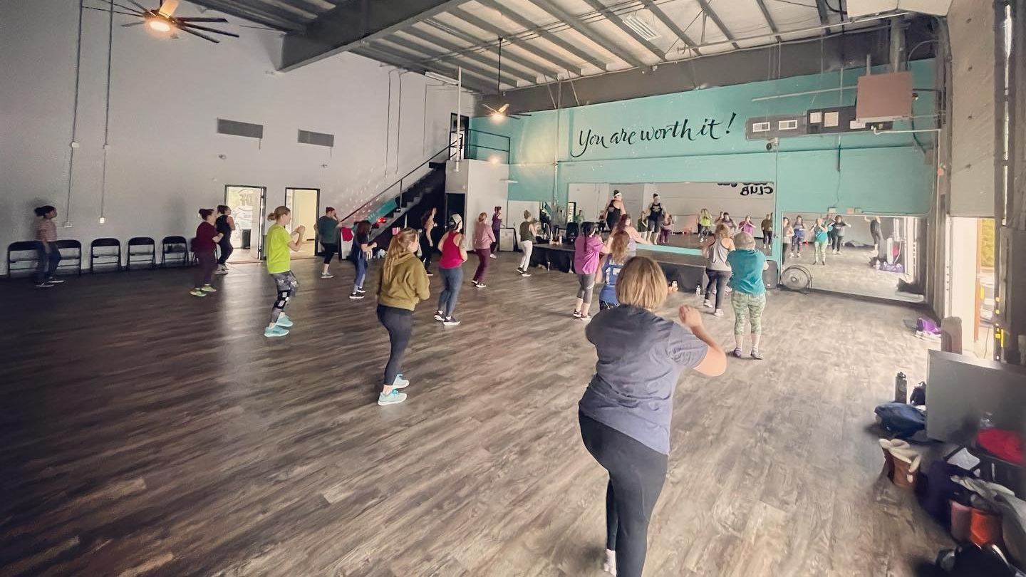 Dance Fit/Lift Fit (#2) w/ Erin @ 6pm - 4/5/22