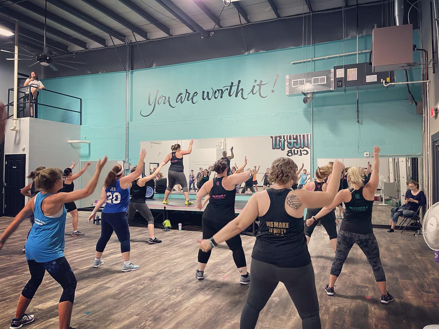 Dance Fit w/ Sarah 7:00 EST 6.30.21