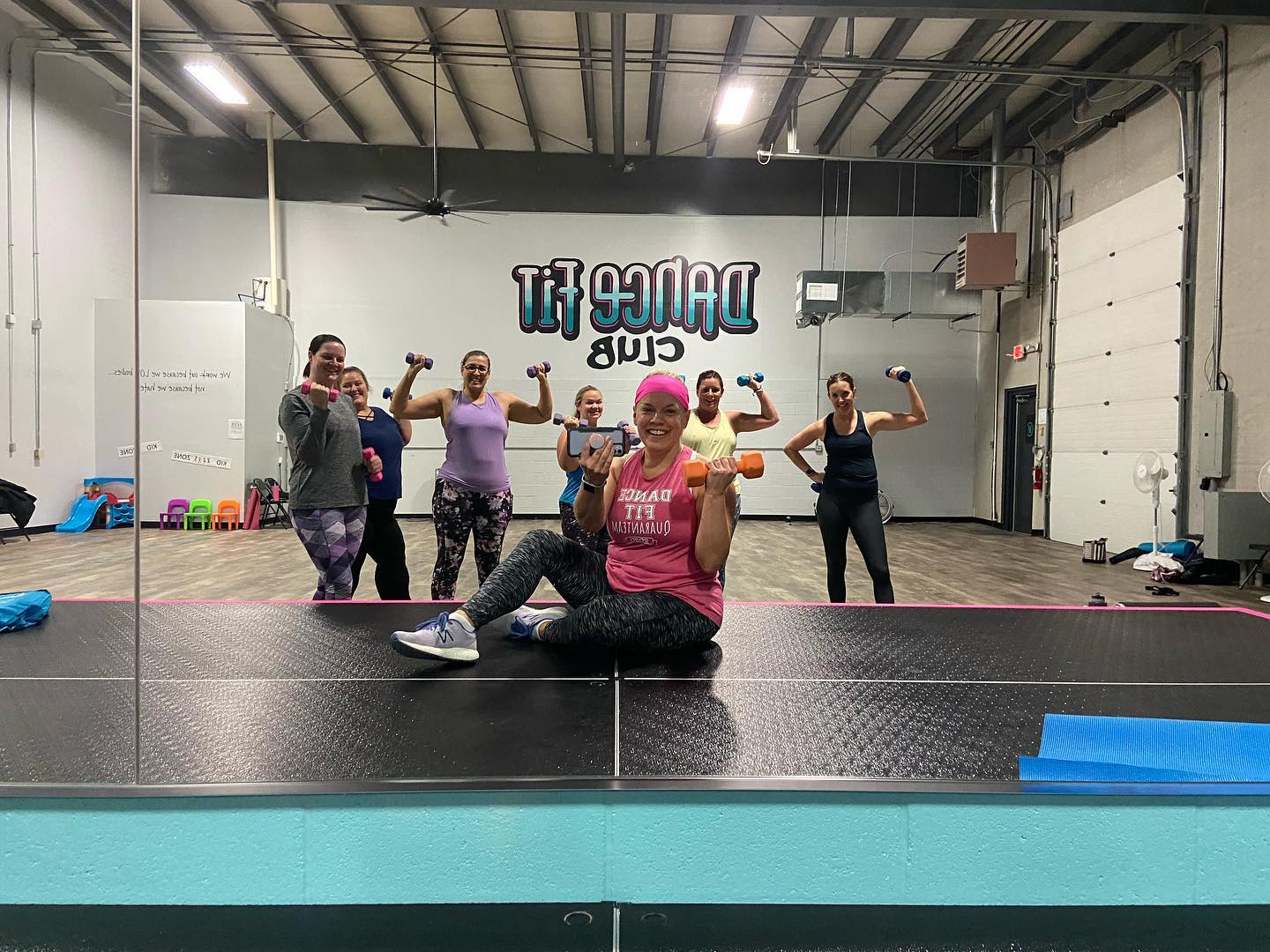 Dance Fit / Lift Fit w/Jala @ 5:30am 1/6/22 (#3)
