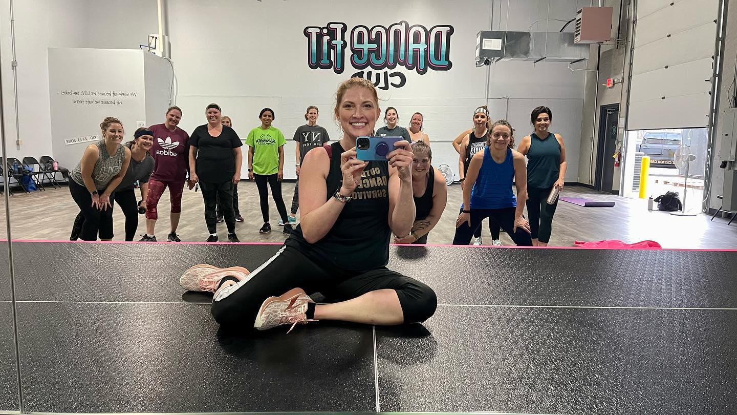 Dance Fit + Lift Fit (4) with Lisa 4/7/22 @ 6 pm