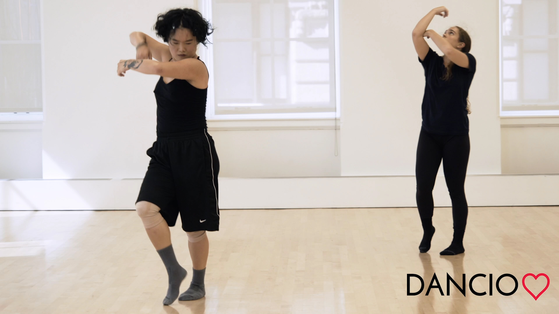 Contemporary Dance with MICHIYAYA | Intermediate-Advanced