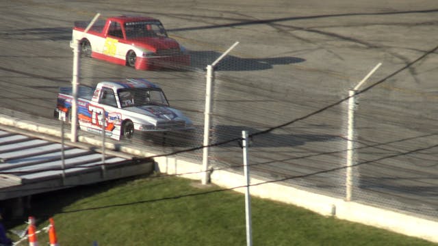 Slinger Speedway sport truck heat 1 J...