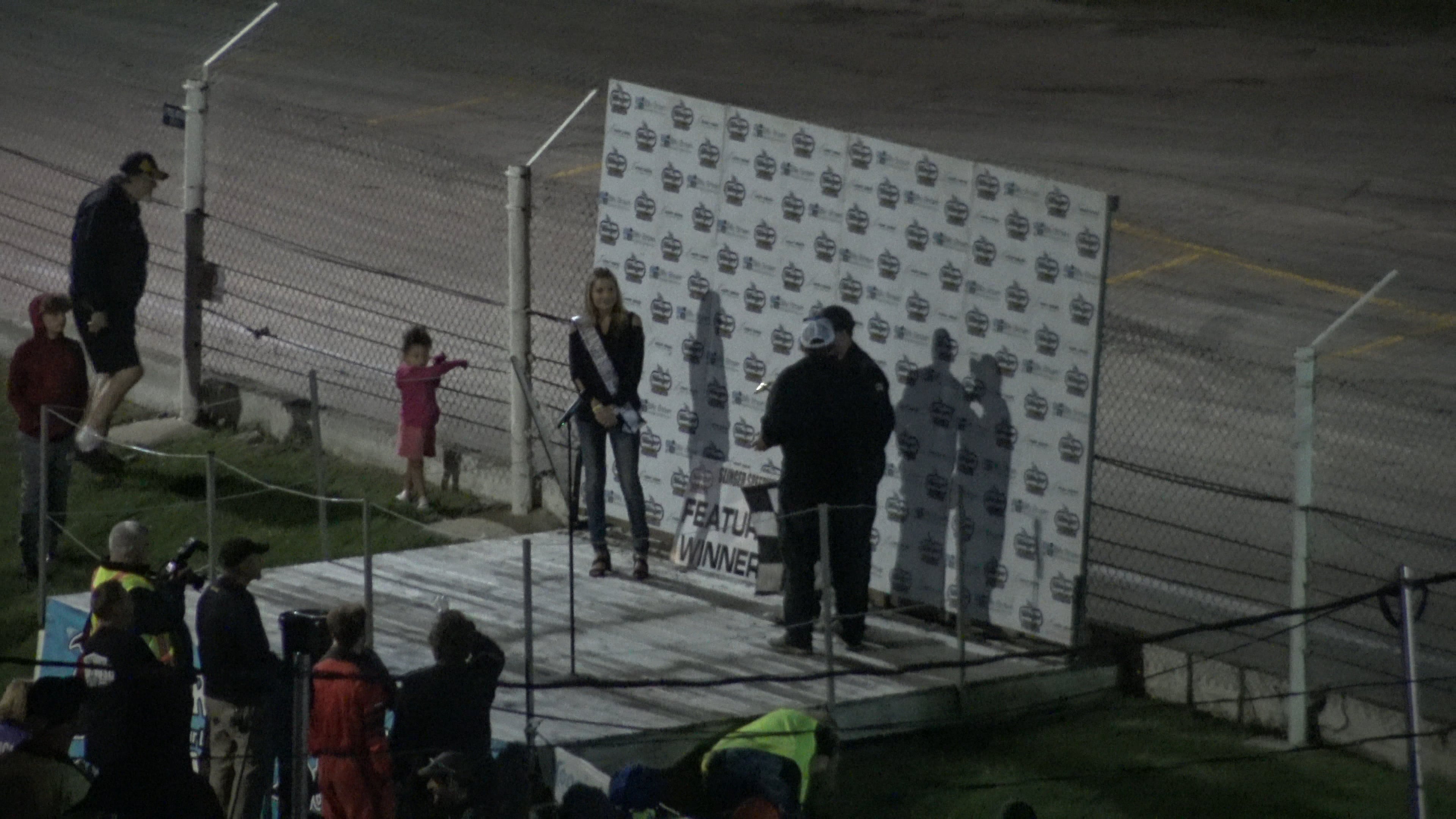 Slinger Speedway August 30 2020 super beez feature