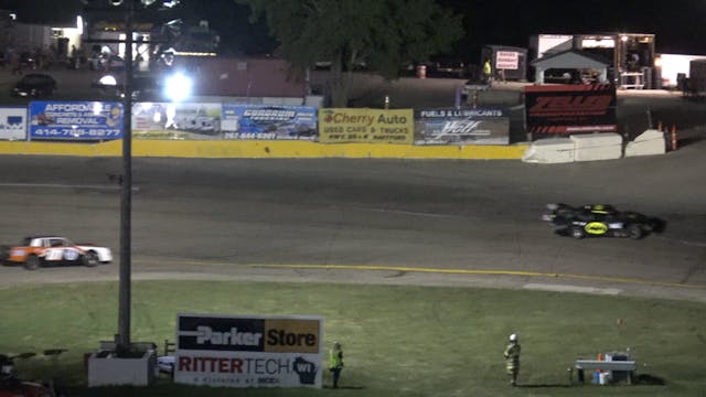 Slinger Speedway Figure 8 Race July 5...