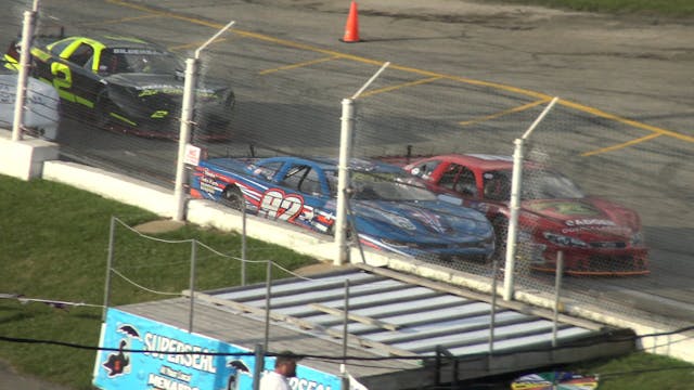 Slinger Speedway super late model pos...