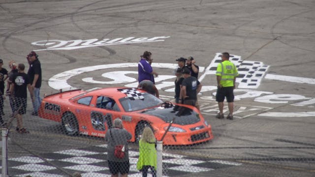 Slinger Speedway Late Model Feature A...