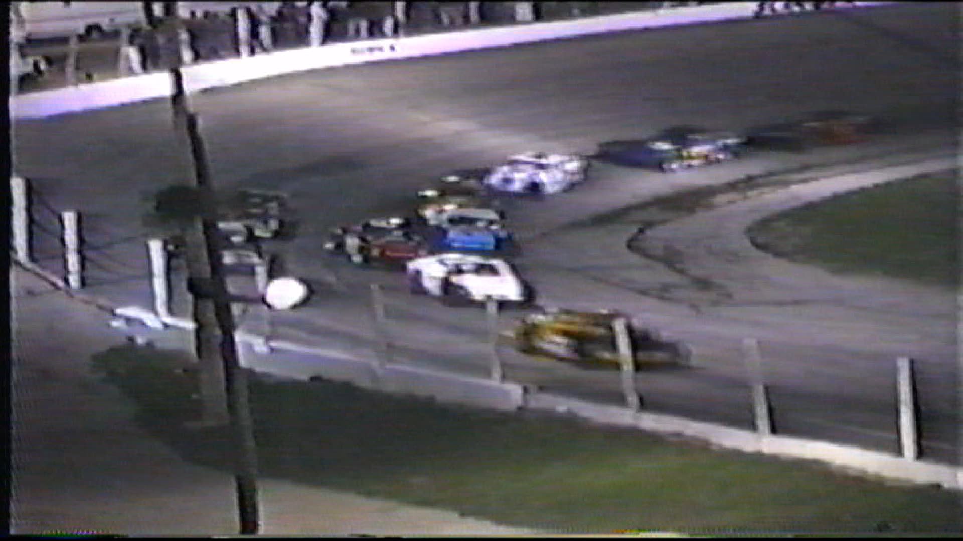 Slinger 1994 Modified Thunderstock Figure 8 Action