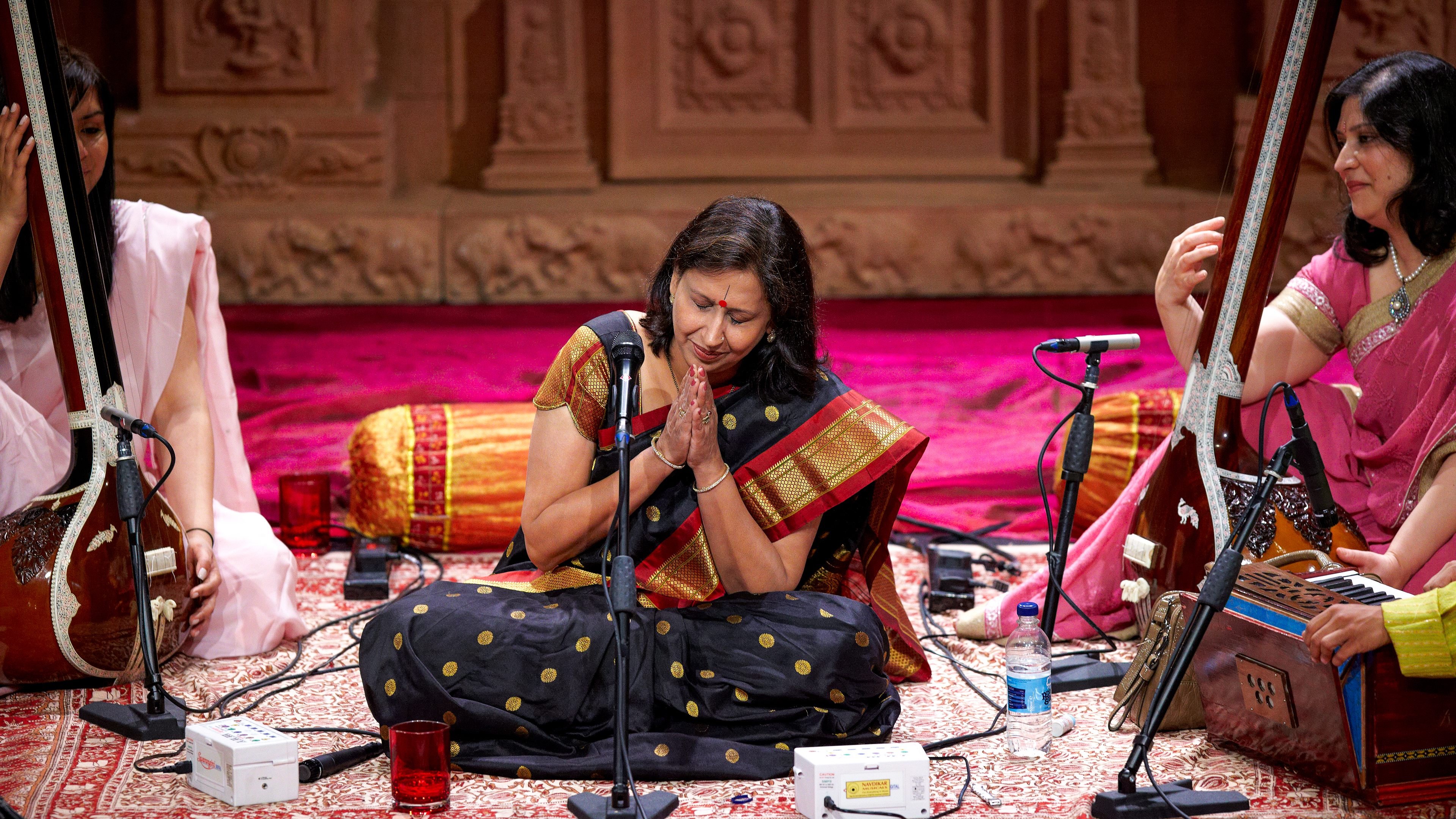 Arati Ankalikar Tikekar | Raag Jaunpuri