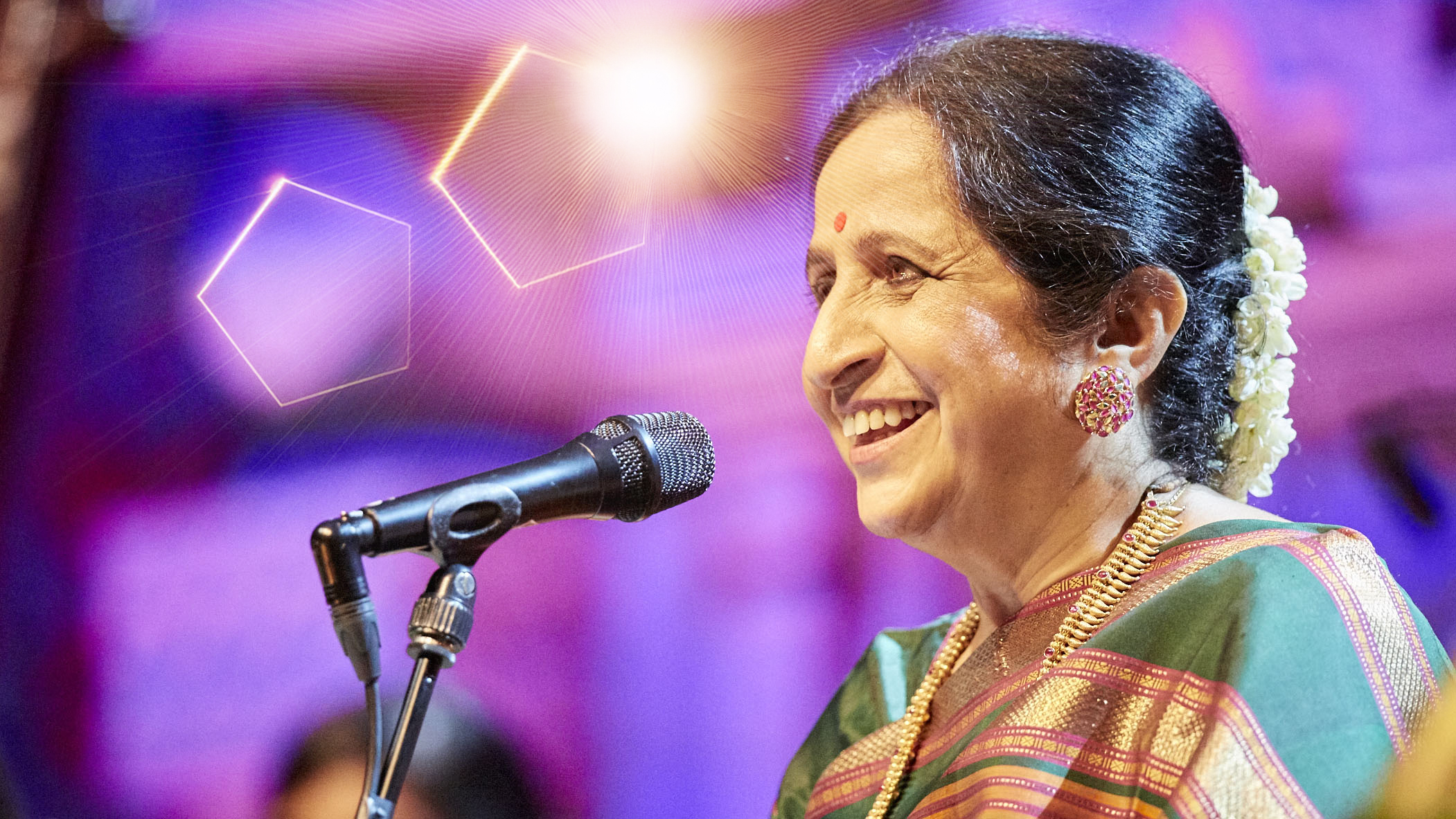 Aruna Sairam | Bahudari