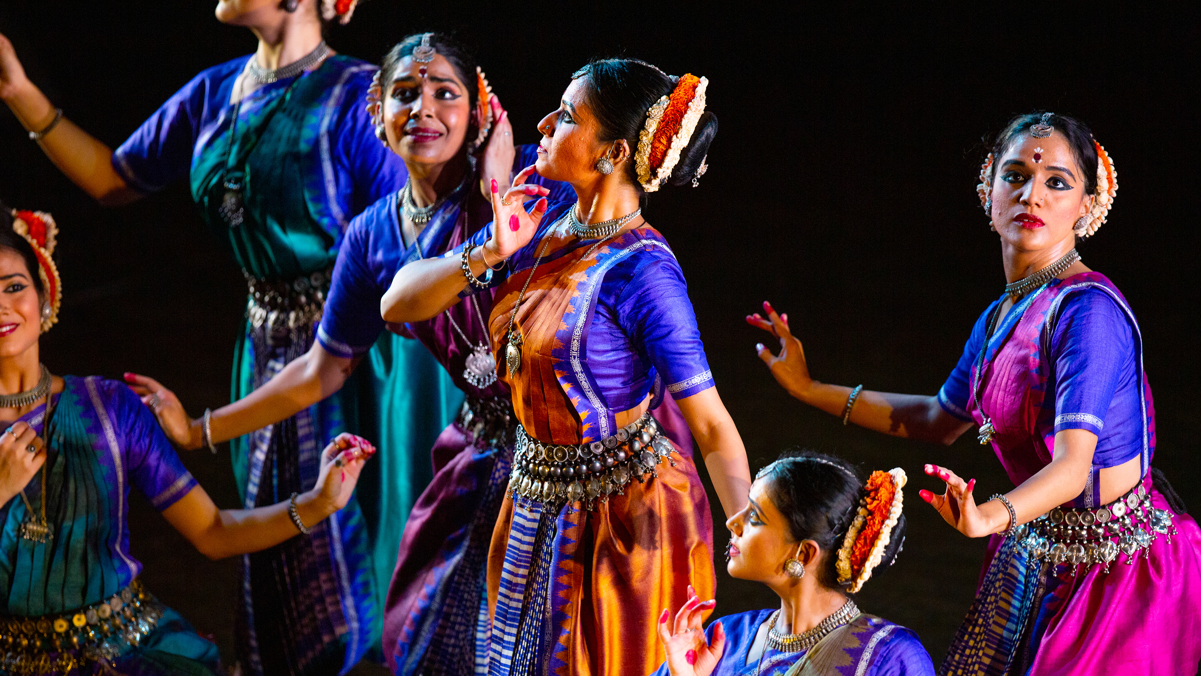 S12 EP3 Temple of Fine Arts & Madhavi Mudgal