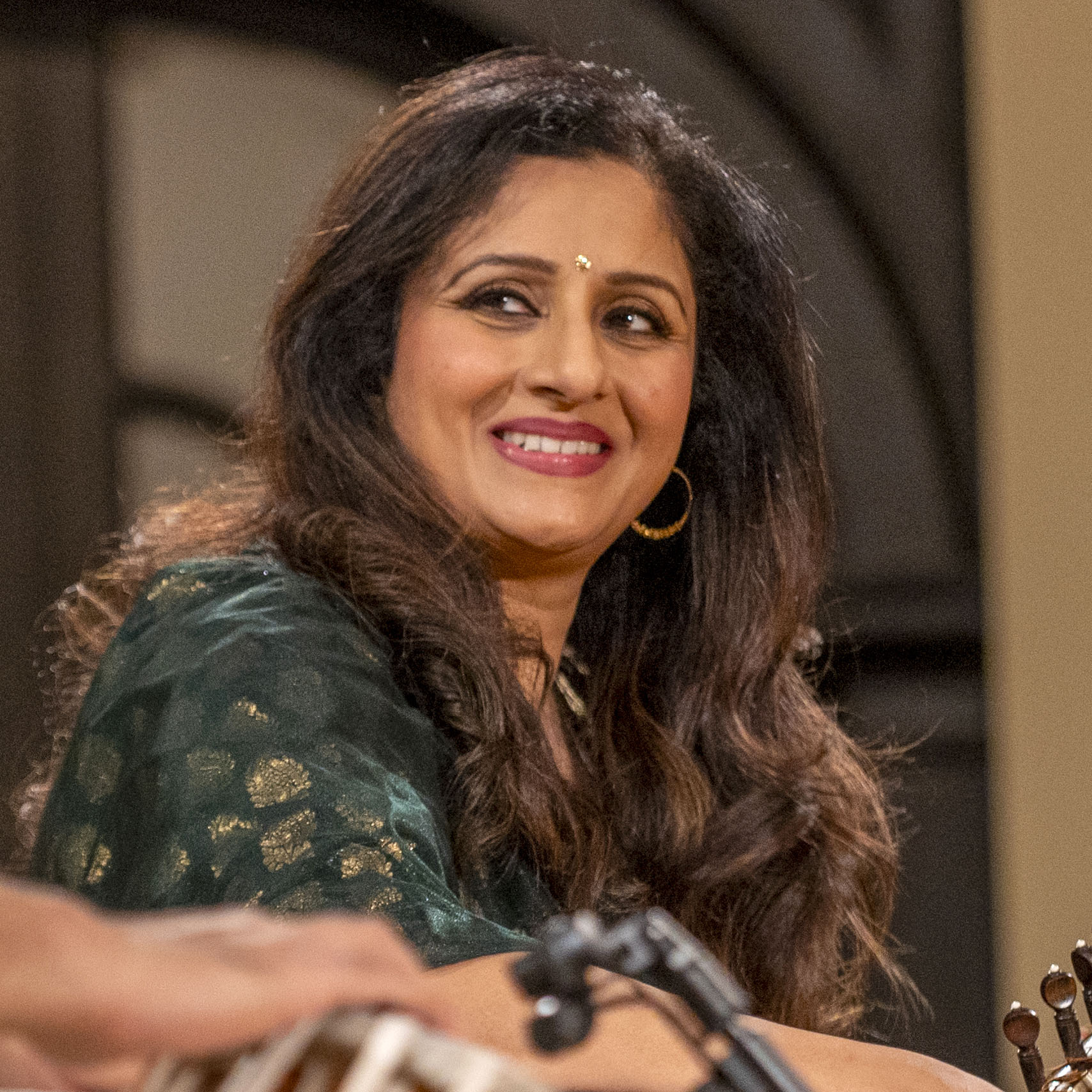 Roopa Panesar | Shahana Kanada