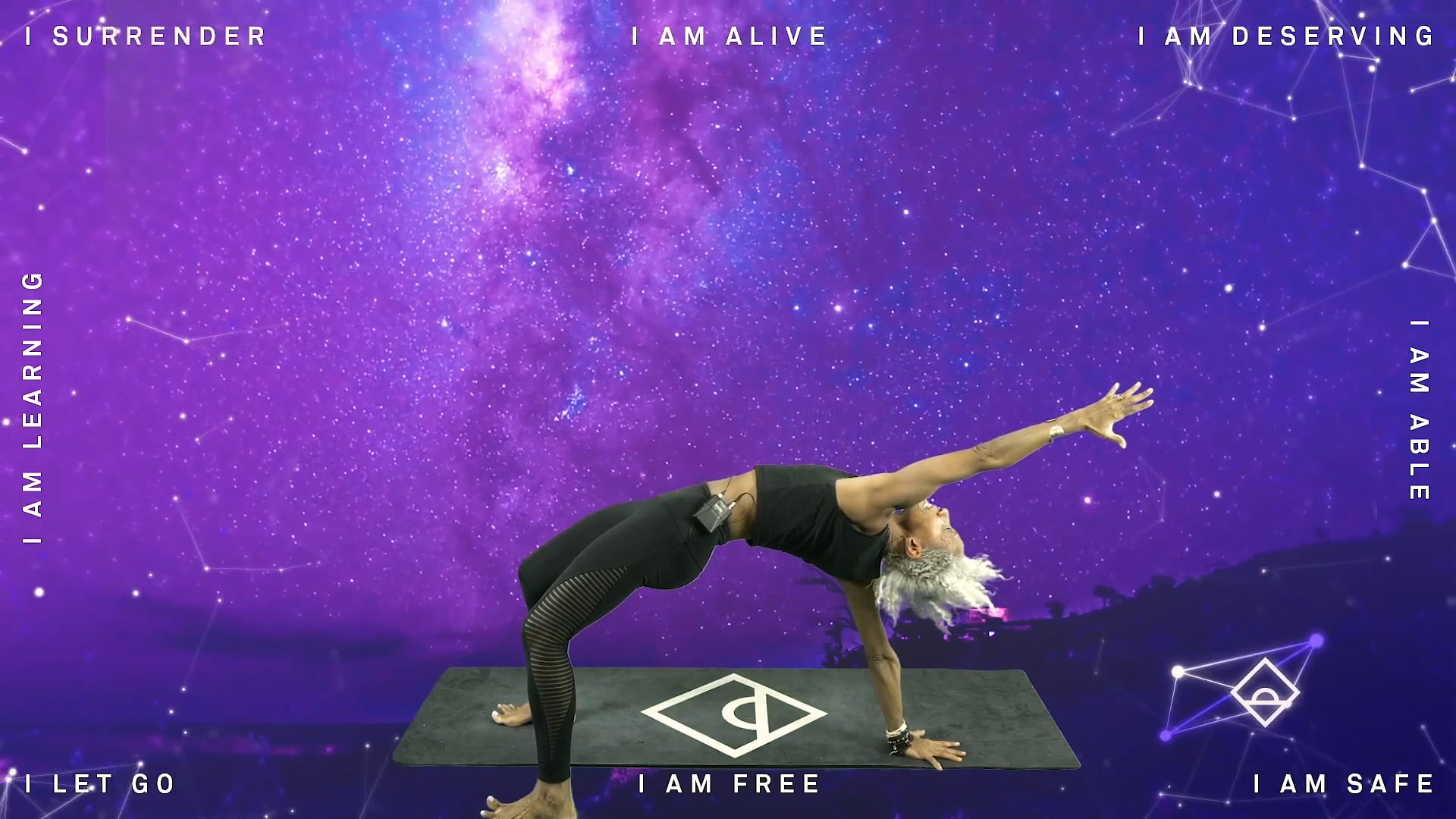 33 Min Yoga with Karine | Power Play | Endorphins