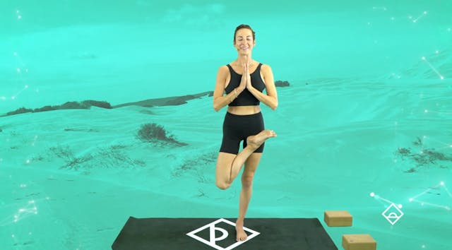 39 min Yoga with Sarrah | Levity | Do...