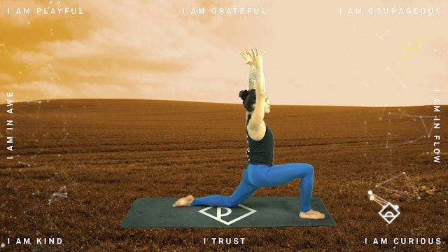 33 Min Yoga Flow with Alyssa | Gratitude | Serotonin