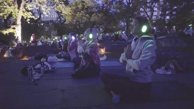 45 Min Yoga with Karine | Trust | Oxy...