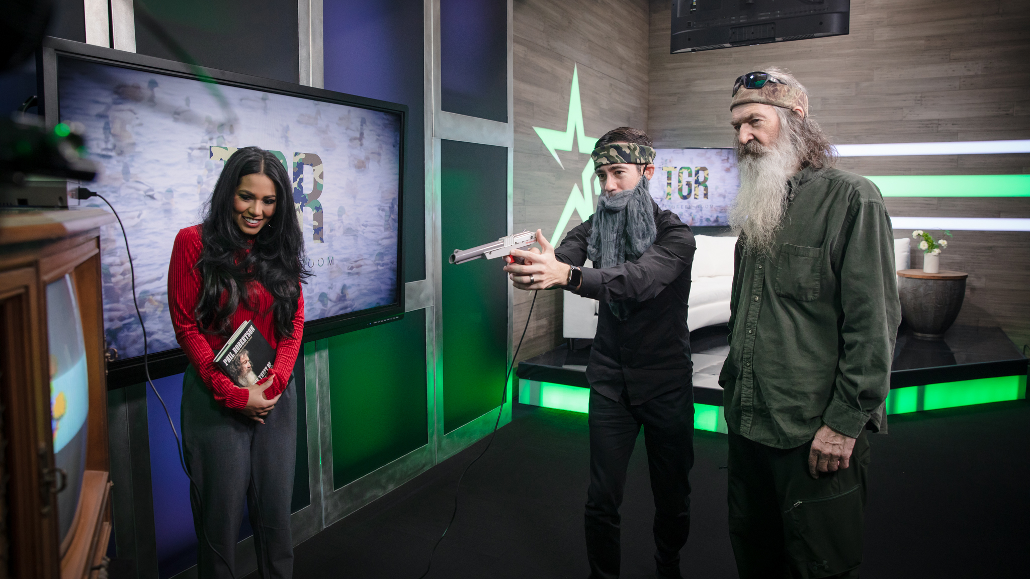 The Green Room with Jonathan Lamb & Suzy Lamb - Daystar TV