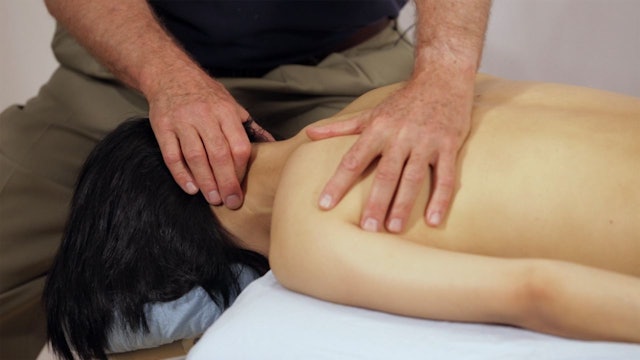 Deep Tissue Massage - An Integrated Full Body Approach: 14] Fluid Massage - Prone Position - Upper Back