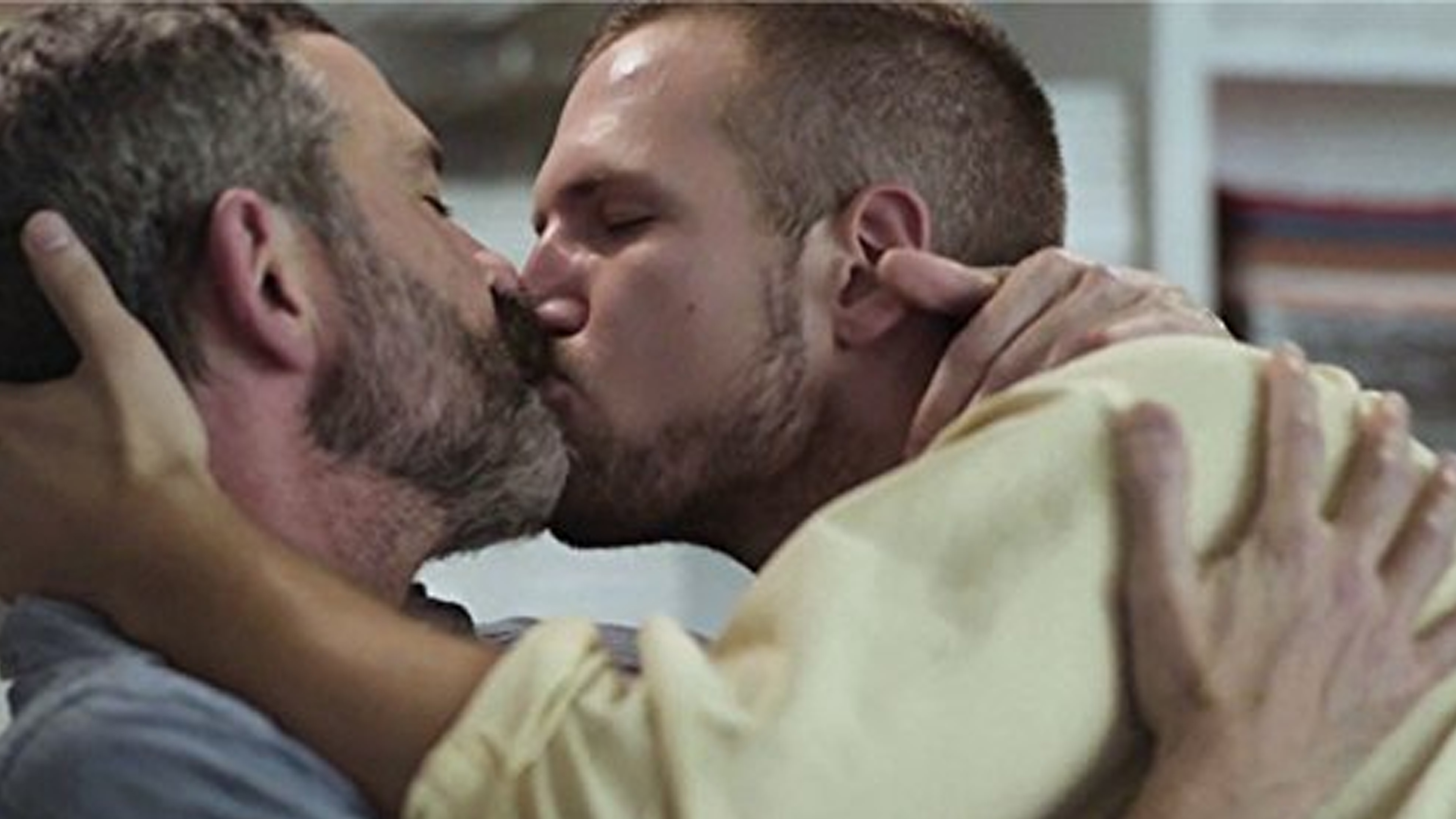 Feral - S1: E7 - "Moving On"