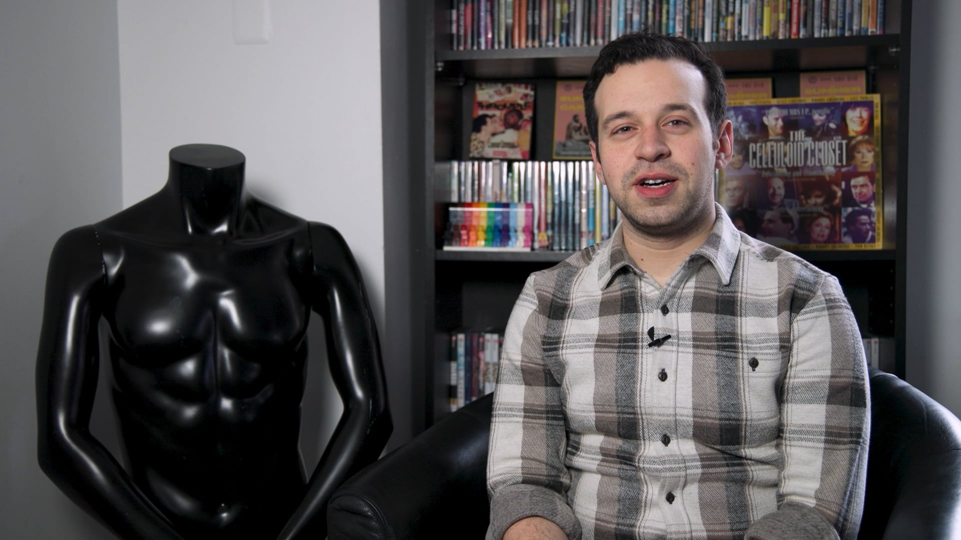 Dekkoo Presents: The Den