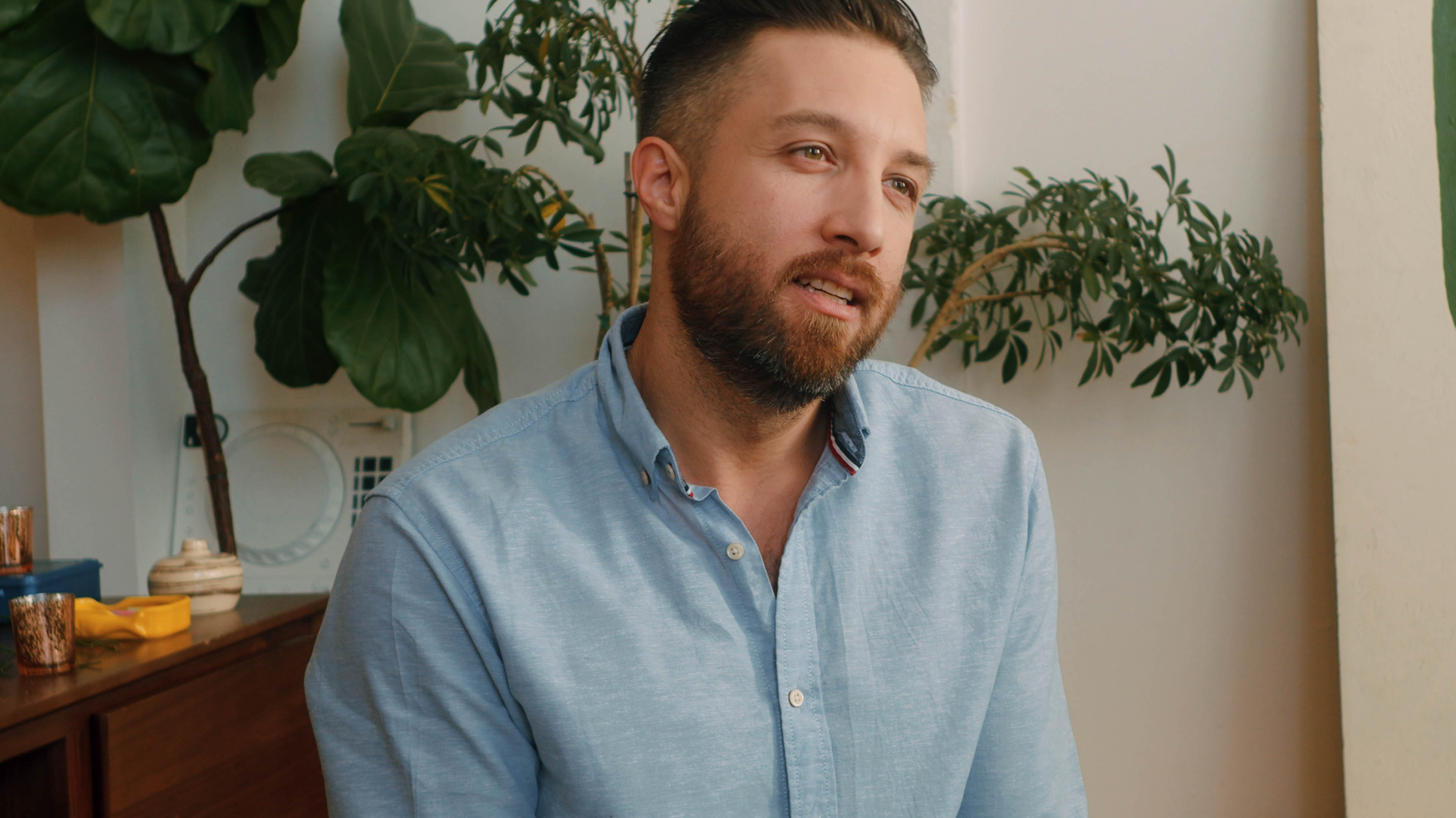 Danny Will Die Alone - S1: E6 - " Sext-pert"